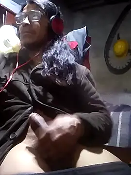 davidatration15 online show from October 18, 2025, 2:47 am