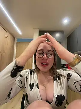 Zoe olsen online show from June 27, 2026, 7:46 am