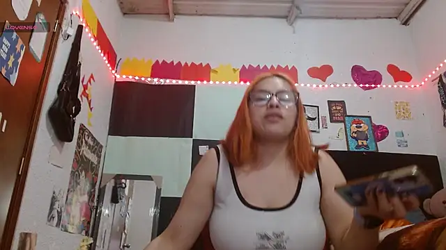 Snapshot of Saray_extrovert_ chatting on June 23, 2026, 11:25 pm Saray extrovert online show from June 23, 2026, 11:25 pm