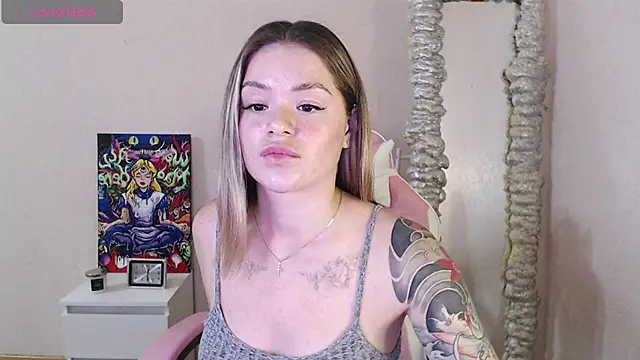 Snapshot of miaacatt chatting on October 21, 2025, 11:22 am miaacatt online show from October 21, 2025, 11:22 am