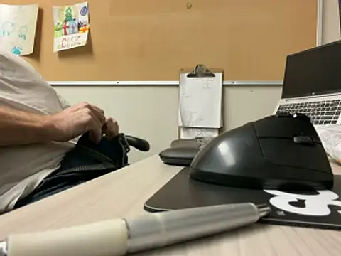 Bigbi6foot5 online show from November 26, 2025, 8:21 pm