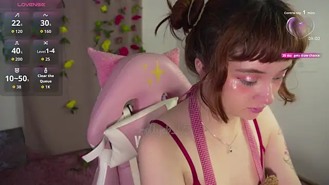 Snapshot of molly_russell chatting on October 26, 2025, 10:04 pm molly russell online show from October 26, 2025, 10:04 pm