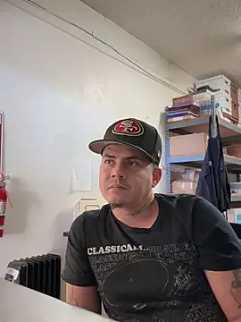 Snapshot of PeterGrandee chatting on December 19, 2024, 8:34 pm PeterGrandee online show from December 19, 2024, 8:34 pm