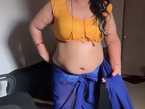 Snapshot of soniasharma0223 chatting on April 10, 2026, 11:42 pm soniasharma0223 online show from April 10, 2026, 11:42 pm