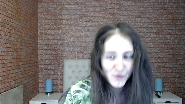 Snapshot of Holliy_Cooper chatting on December 30, 2024, 3:13 pm Holliy Cooper online show from December 30, 2024, 3:13 pm