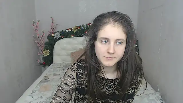 Snapshot of Holliy_Cooper chatting on January 3, 2025, 3:55 pm Holliy Cooper online show from January 3, 2025, 3:55 pm