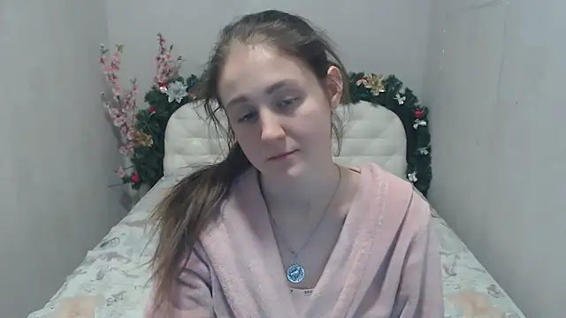 Snapshot of Holliy_Cooper chatting on January 16, 2025, 3:35 pm Holliy Cooper online show from January 16, 2025, 3:35 pm