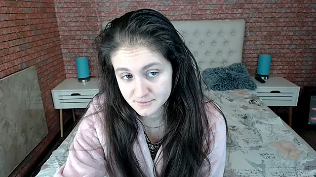 Snapshot of Holliy_Cooper chatting on January 24, 2025, 10:21 am Holliy Cooper online show from January 24, 2025, 10:21 am