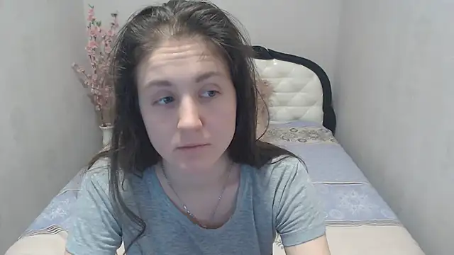 Snapshot of Holliy_Cooper chatting on February 5, 2025, 11:44 am Holliy Cooper online show from February 5, 2025, 11:44 am