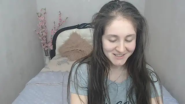 Snapshot of Holliy_Cooper chatting on March 6, 2025, 12:41 pm Holliy Cooper online show from March 6, 2025, 12:41 pm