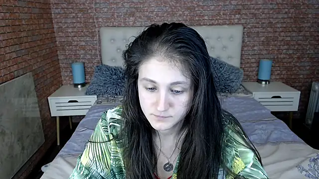 Snapshot of Holliy_Cooper chatting on March 14, 2025, 12:51 pm Holliy Cooper online show from March 14, 2025, 12:51 pm