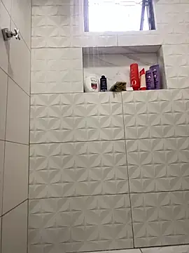 Snapshot of r0drig669 chatting on February 2, 2025, 8:51 pm r0drig669 online show from February 2, 2025, 8:51 pm