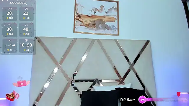 carolynne18 online show from February 12, 2025, 12:22 pm