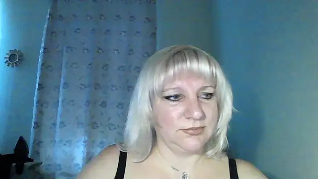 Snapshot of MeilomaWesa chatting on October 21, 2025, 7:53 am MeilomaWesa online show from October 21, 2025, 7:53 am