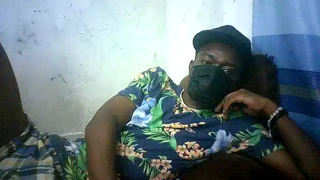 Snapshot of BIGDICKMULLAH chatting on March 13, 2025, 3:50 pm BIGDICKMULLAH online show from March 13, 2025, 3:50 pm