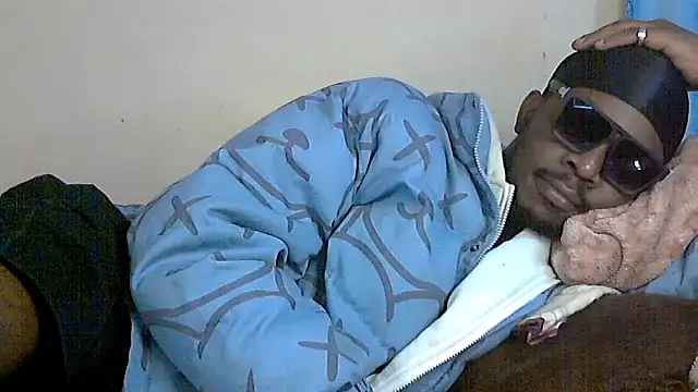 Snapshot of BIGDICKMULLAH chatting on September 20, 2025, 2:01 am BIGDICKMULLAH online show from September 20, 2025, 2:01 am