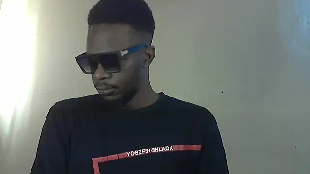 Snapshot of BIGDICKMULLAH chatting on September 29, 2025, 5:12 am BIGDICKMULLAH online show from September 29, 2025, 5:12 am