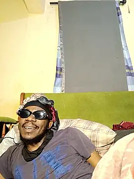 BIGDICKMULLAH online show from May 3, 2026, 12:16 am