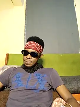 BIGDICKMULLAH online show from May 8, 2026, 3:01 am