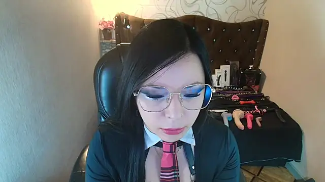 HannaCarrter online show from April 25, 2026, 1:41 pm