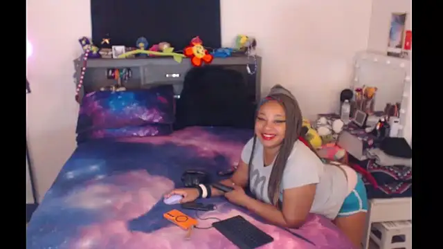 temptressbeauty24 online show from March 6, 2026, 5:48 am