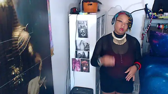 temptressbeauty24 online show from March 30, 2026, 6:53 pm