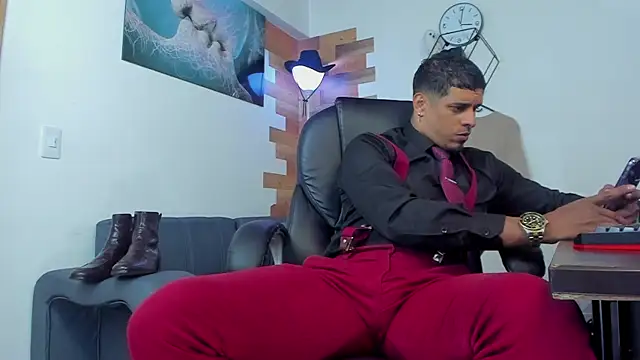 Snapshot of vincen_jose chatting on February 5, 2025, 11:17 pm vincen jose online show from February 5, 2025, 11:17 pm