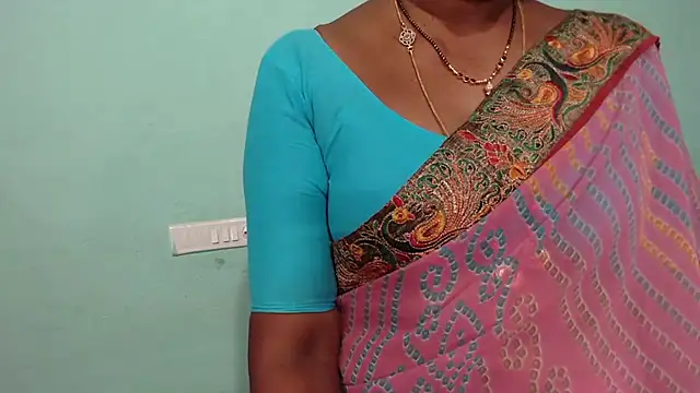 shrutitelugu69 online show from March 3, 2026, 2:56 pm