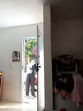 Snapshot of emrehliug12 chatting on September 24, 2025, 5:49 pm emrehliug12 online show from September 24, 2025, 5:49 pm