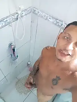 Snapshot of emrehliug12 chatting on March 4, 2026, 7:53 pm emrehliug12 online show from March 4, 2026, 7:53 pm