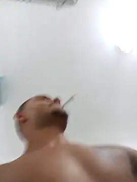 Snapshot of emrehliug12 chatting on March 25, 2026, 5:41 pm emrehliug12 online show from March 25, 2026, 5:41 pm