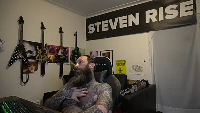 StevenRiseNYC online show from May 26, 2026, 11:45 pm
