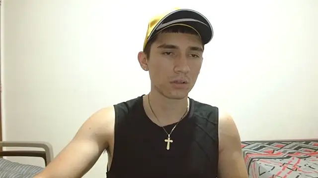 ChicoMaloFfF online show from May 6, 2026, 1:36 am