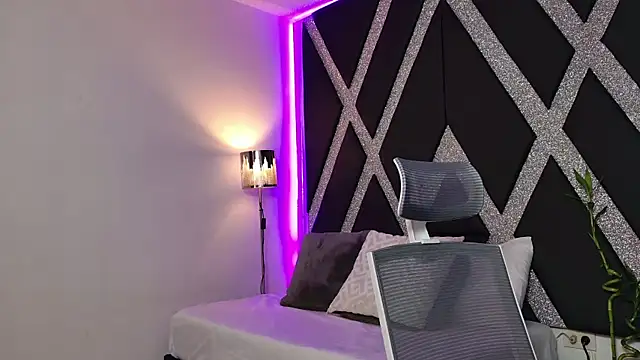 blonde cat15 online show from March 11, 2026, 6:19 am