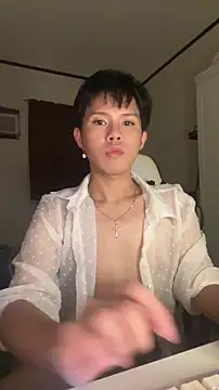 Snapshot of Plaxtique chatting on December 20, 2025, 5:42 pm Plaxtique online show from December 20, 2025, 5:42 pm