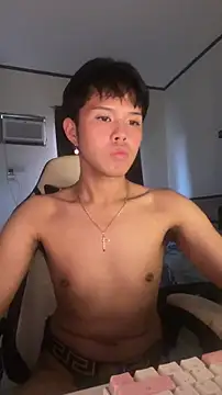 Snapshot of Plaxtique chatting on December 21, 2025, 9:16 am Plaxtique online show from December 21, 2025, 9:16 am