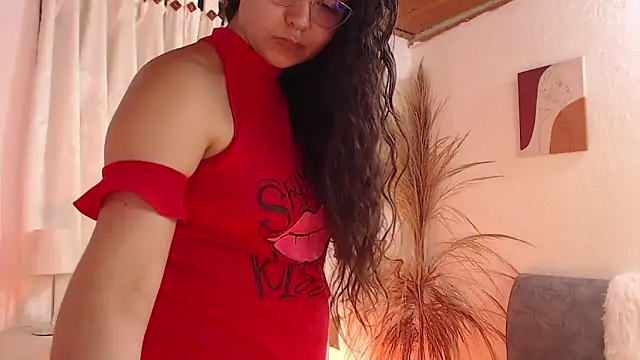  Kim  M online show from April 27, 2026, 2:37 pm
