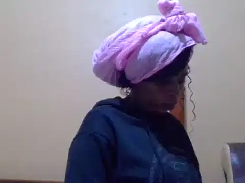 sweetbabra1 online show from December 23, 2024, 9:05 am