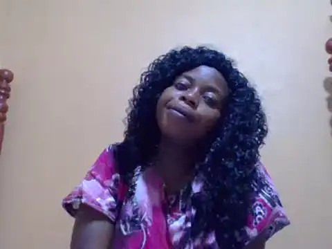 sweetbabra1 online show from January 15, 2025, 6:01 am