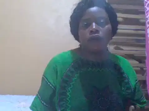 sweetbabra1 online show from January 19, 2025, 9:44 am