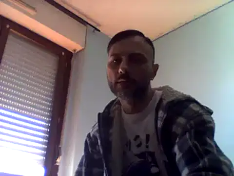 coppiasenzacensura online show from March 20, 2025, 8:09 am