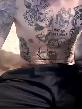PIercingBoy38 online show from December 23, 2024, 4:28 pm