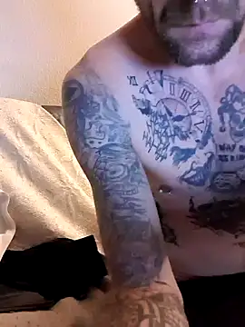 PIercingBoy38 online show from December 26, 2024, 11:46 pm