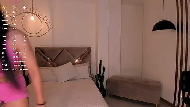 LizzHamilton   online show from March 21, 2026, 3:48 pm