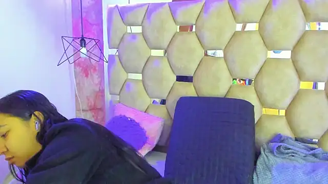 sayumi dirty online show from October 9, 2025, 11:41 am