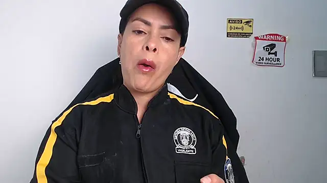 susana07 online show from May 22, 2026, 12:11 pm