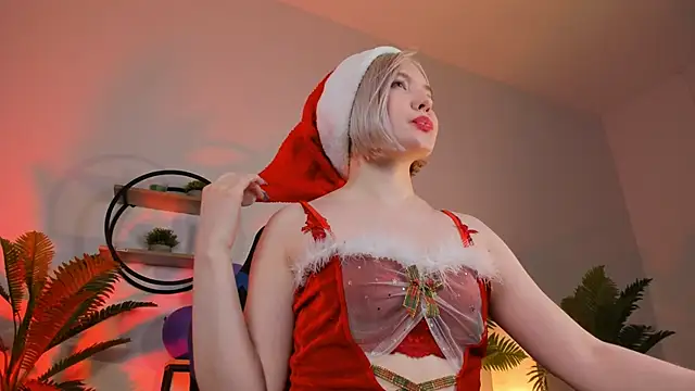 ReiYosimoto online show from December 24, 2024, 5:55 pm