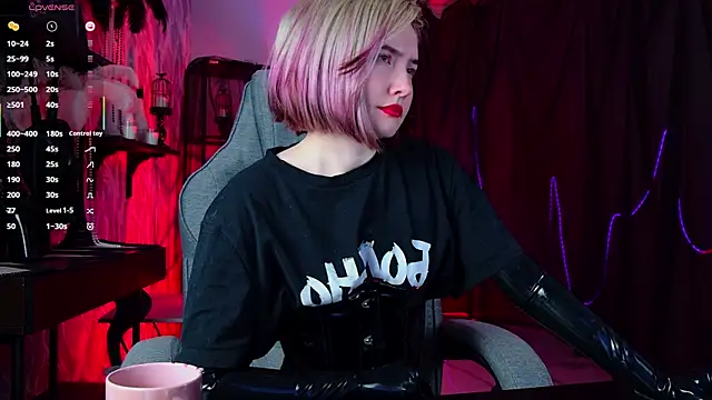 ReiYosimoto online show from May 22, 2026, 6:02 pm