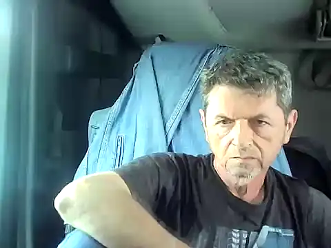 Snapshot of czarek888 chatting on September 14, 2025, 10:47 am czarek888 online show from September 14, 2025, 10:47 am