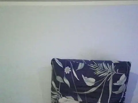 Snapshot of czarek888 chatting on October 4, 2025, 9:46 pm czarek888 online show from October 4, 2025, 9:46 pm